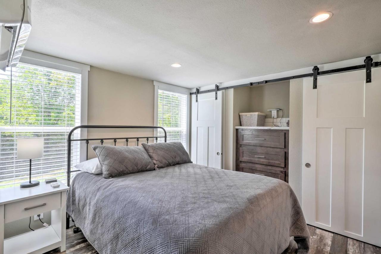 Branson Tiny Home On 52 Acres With Private Lake! Extérieur photo
