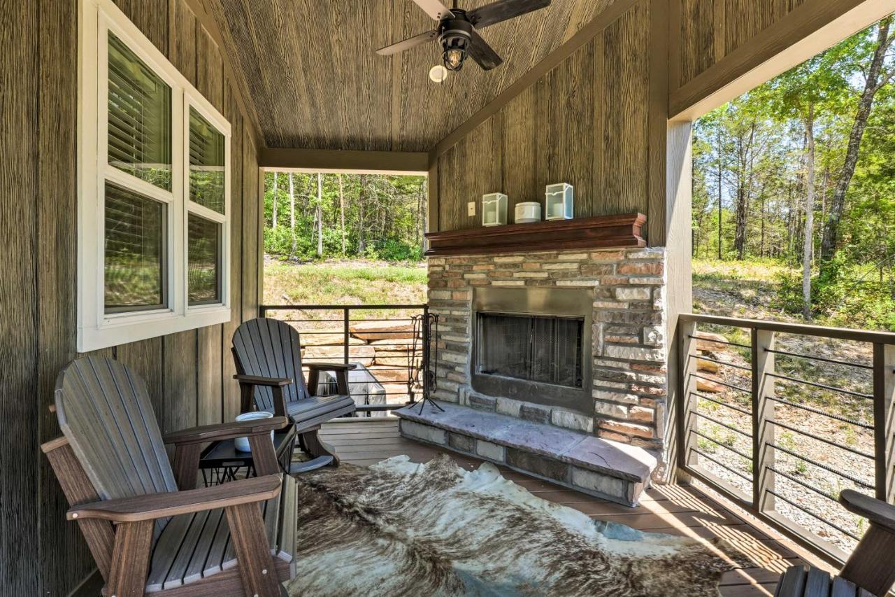 Branson Tiny Home On 52 Acres With Private Lake! Extérieur photo